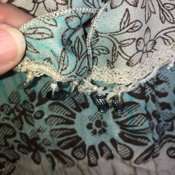 Dressbarn Boho Blouse Top M Button Up Embellished Long Sleeve Flare Cuff Multi - Picture 7 of 11